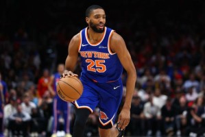 鲸鱼直播-布里奇斯23分尼克斯3-0领先 他还是首轮被骂到满头包的球员吗？