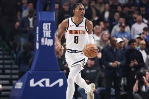 中超直播-Scotto：掘金计划夏天续约沃特森 转正斯宾塞-琼斯的合同|北京|奢侈税|丹佛掘金队|斯宾塞·琼斯|卡姆·斯宾塞_新浪体育_新浪新闻