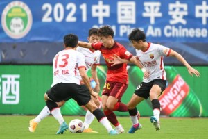 中超直播-丢失主场蝴蝶效应：中超延后 球队能坚持到重启吗？