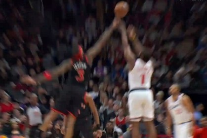 法甲直播-攻防压制！英格拉姆扑防大帽哈登 随后反击暴扣打停快船